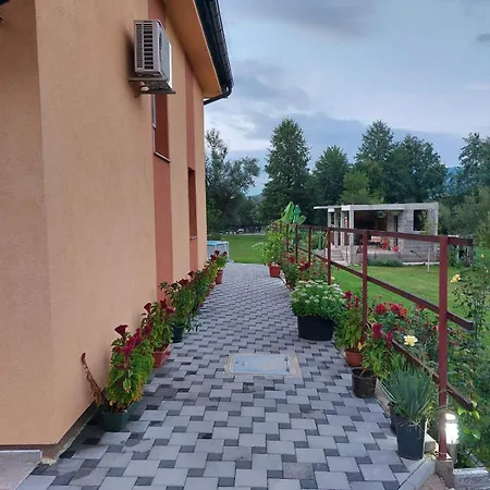 Zem Zem Kuca Za Odmor * Otoka (Bihac)